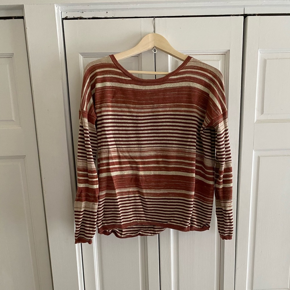Striped coral PRANA sweater